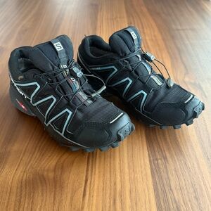 Salomon Speedcross Trail Running Shoes - Size 7